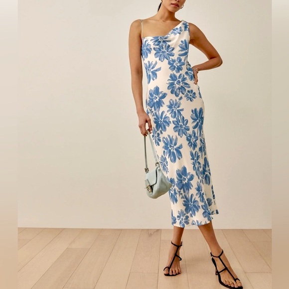 Reformation Dresses & Skirts - Reformation Chandelier Floral Midi Dress